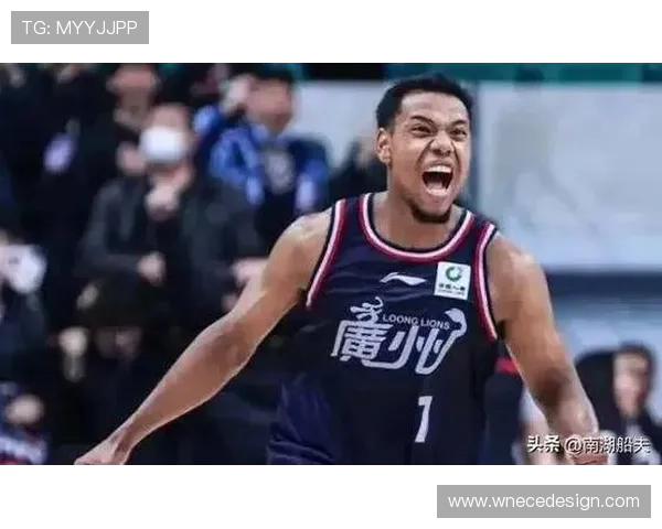 南京同曦男篮宣布祝铭震成功续约 继续征战新赛季 南京同曦男篮宣布祝铭震成功续约 继续征战新赛季